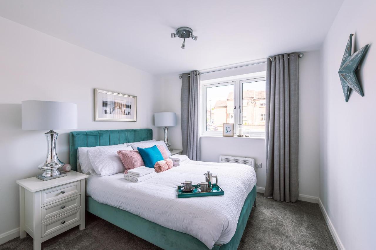 The Aura York